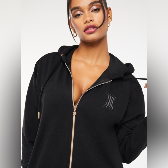 SAVAGE X FENTY FOREVER SAVAGE HOODED
ONESIE SIZE 4-6 - Picture 5 of 9